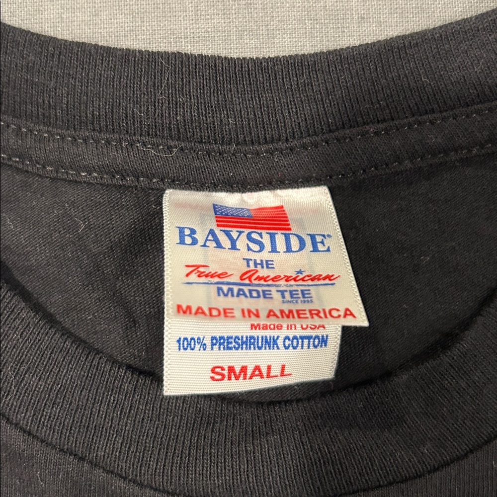 Bayside Small short sleeve T-shirt with graphic "Pervert 17" in the back - Picture 3 of 4